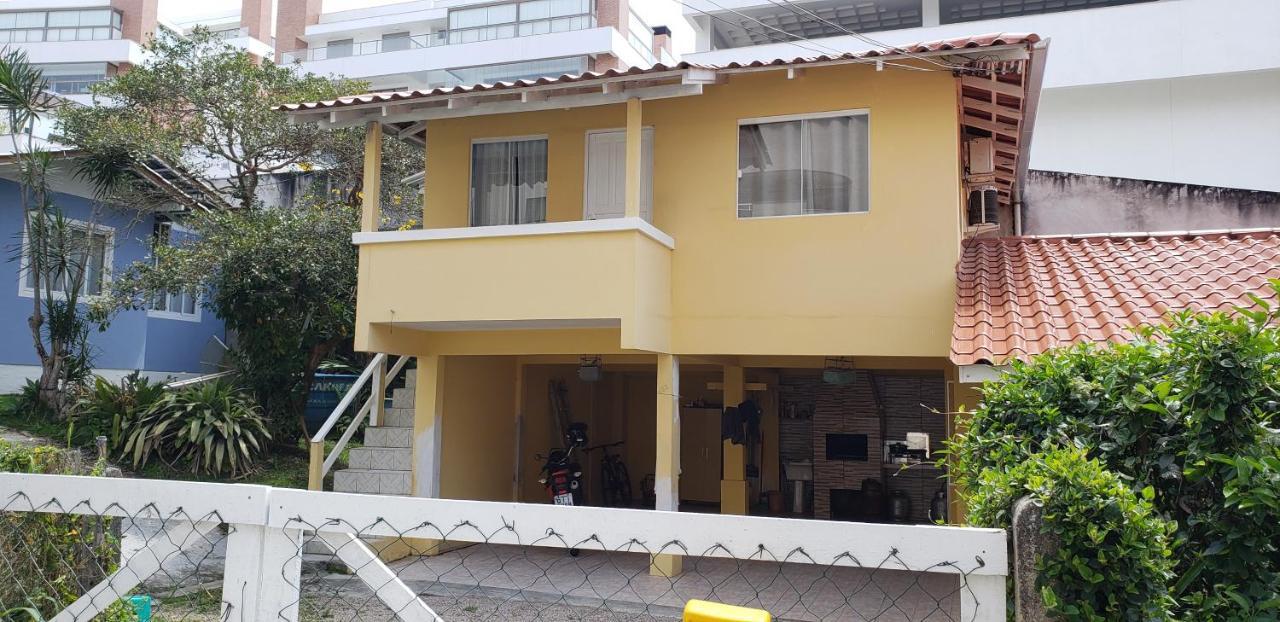 Casa De 2 Quartos No Centro De Bombinhas Exteriér fotografie