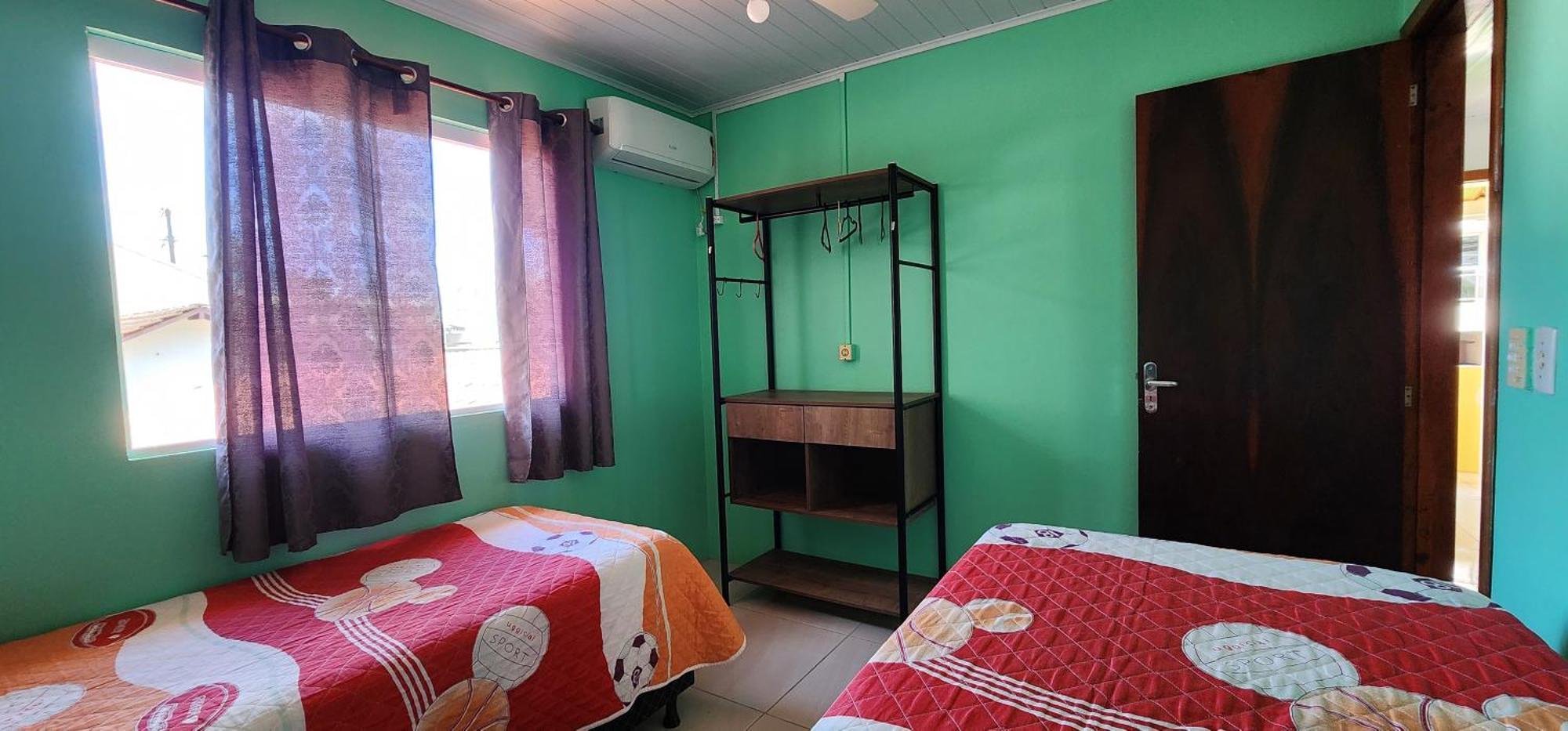 Casa De 2 Quartos No Centro De Bombinhas Exteriér fotografie